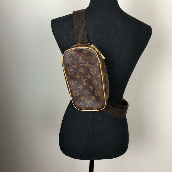 Louis Vuitton Handbags - Louis Vuitton | Monogram Pochette Gange